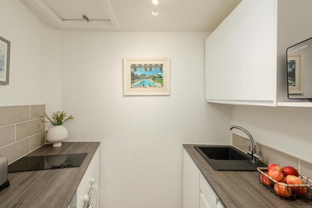 The Tollcross Apartment - Modern & Bright 1Br เอดินบะระ ภายนอก รูปภาพ