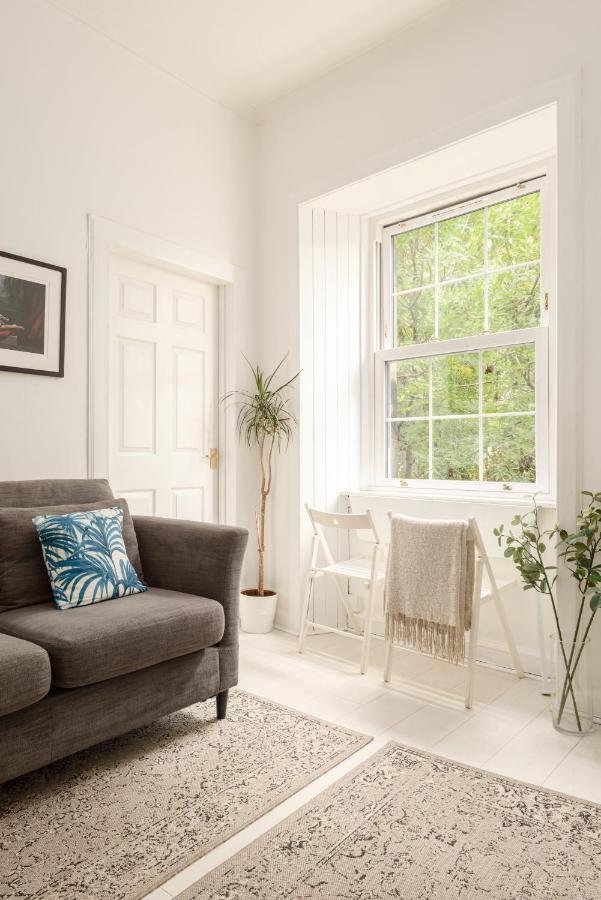 The Tollcross Apartment - Modern & Bright 1Br เอดินบะระ ภายนอก รูปภาพ